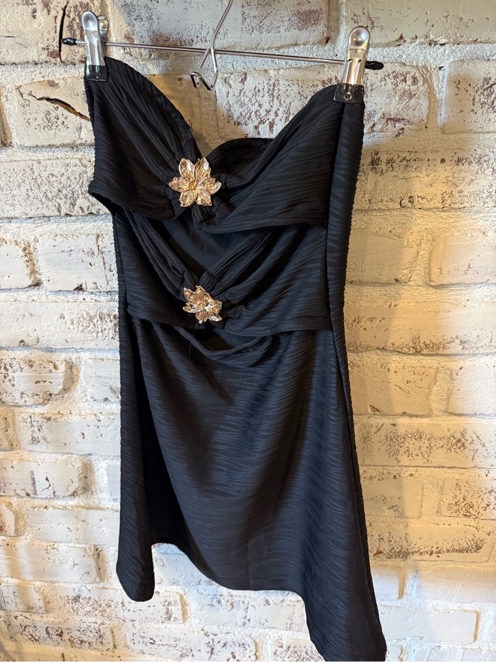 SHEIN Black Strapless Cocktail Dress with Gold Floral Accents